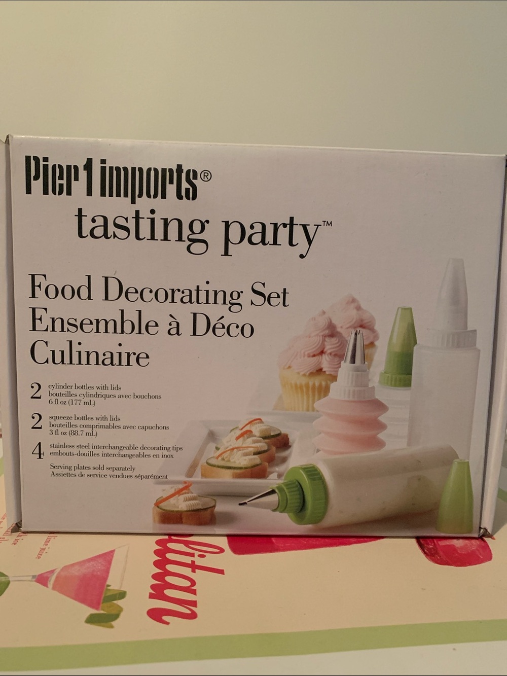 Pier 1 Food Decorating Set